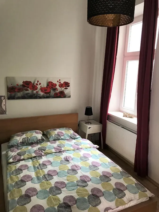 Apartments Near Yppenplatz & Brunnenmarkt Viena 0*,