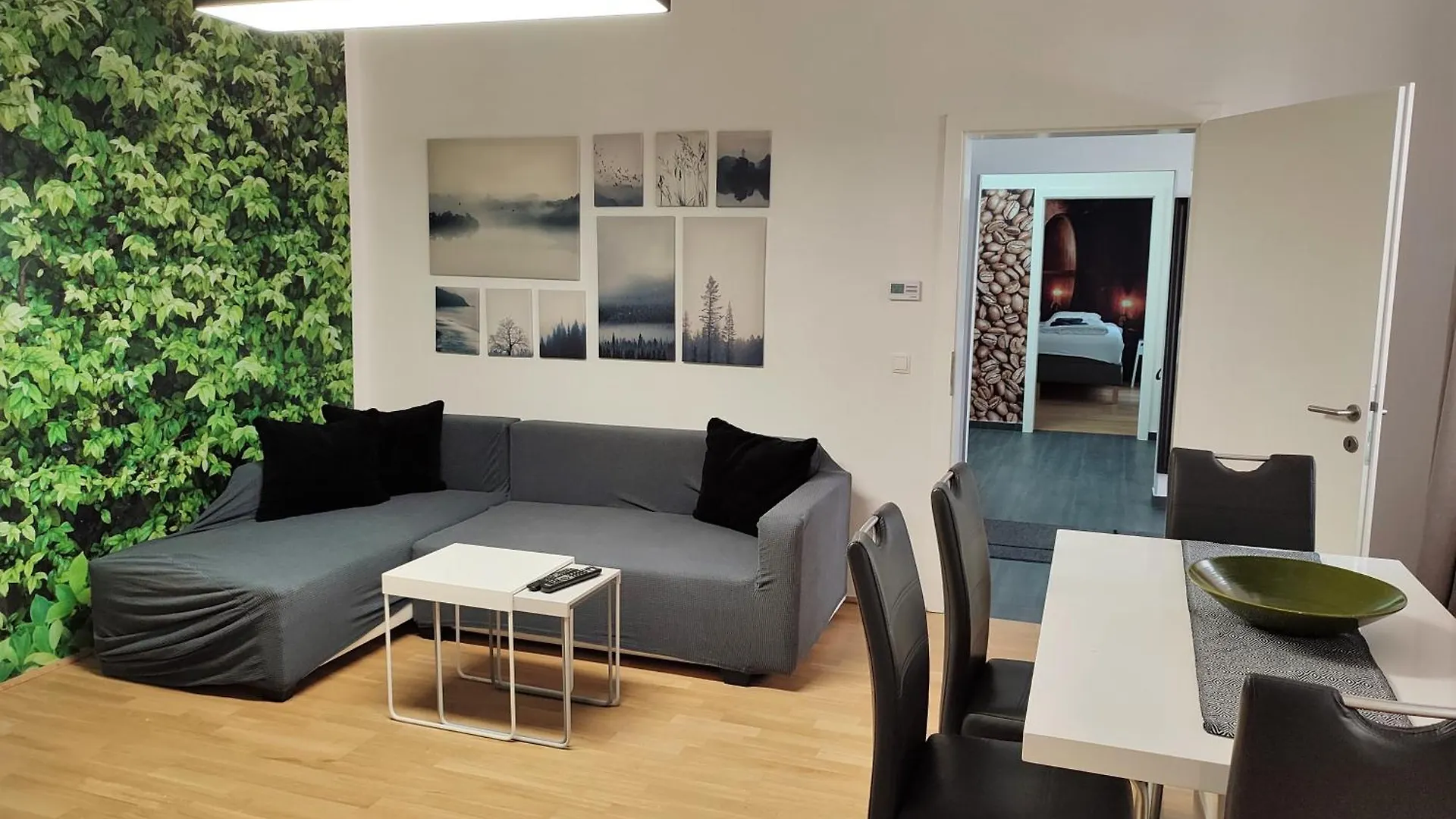 Apartments Near Yppenplatz & Brunnenmarkt Viena 0*,  Austria