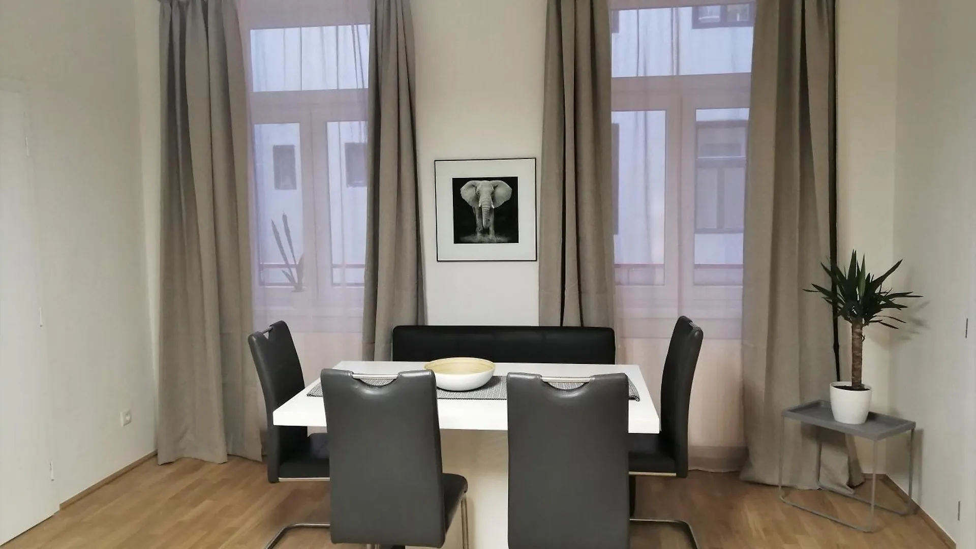 Apartments Near Yppenplatz & Brunnenmarkt Viena