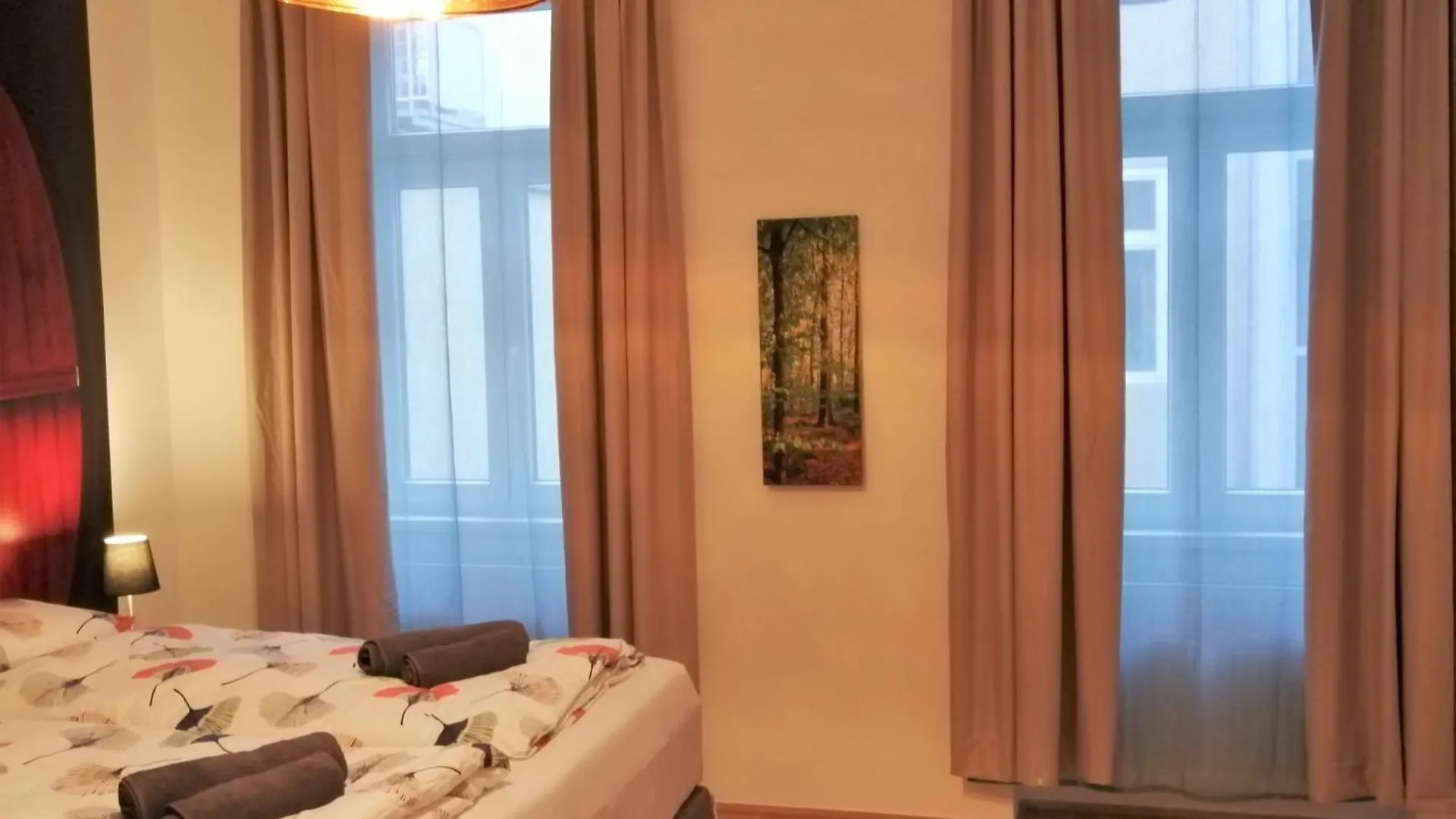 Apartments Near Yppenplatz & Brunnenmarkt Viena 0*,  Austria