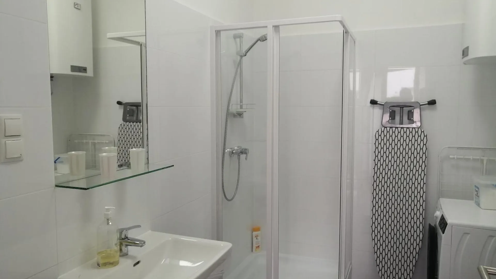 Apartments Near Yppenplatz & Brunnenmarkt Vienna